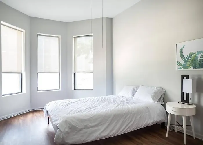 Apartment Luxury Downtown Penthouse With Private Rooftop *